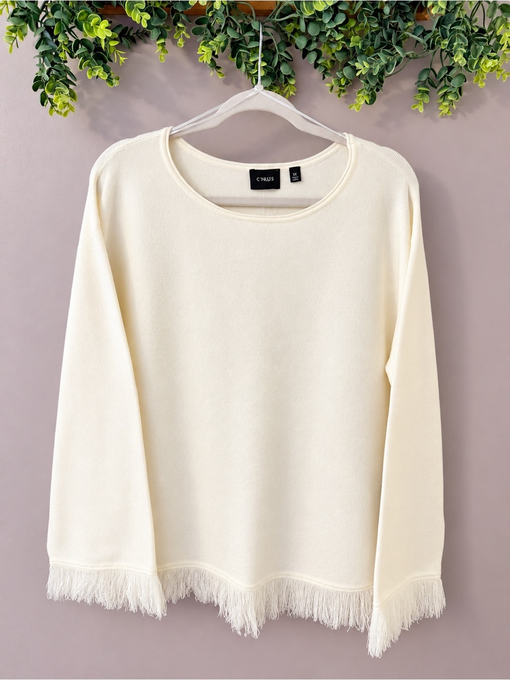 NWT Cyrus Bone Fringe Knit Sweater Top Size 1X MSRP $110